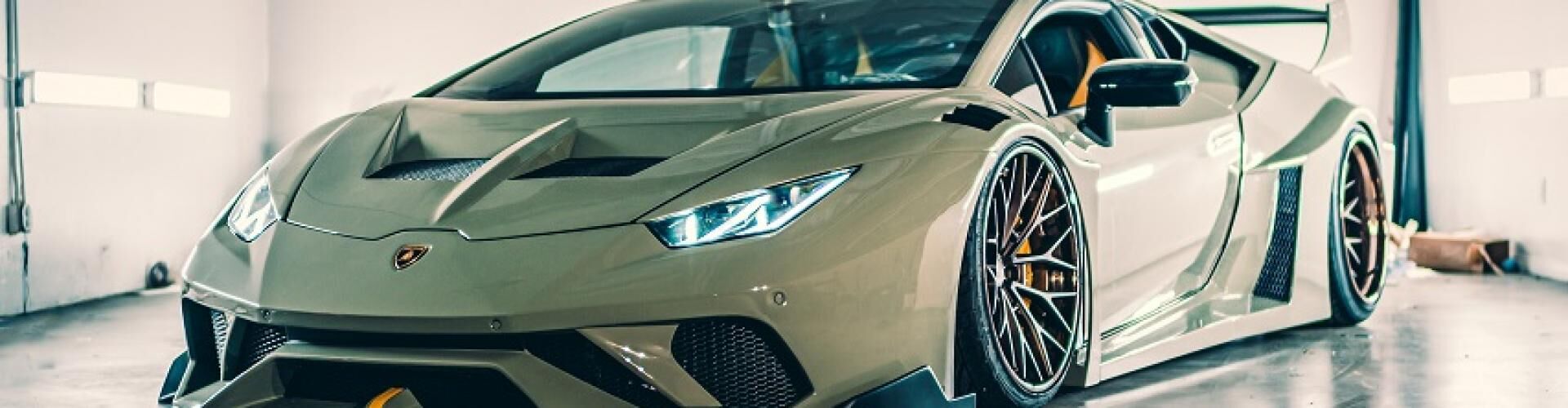 Supergloss Khaki Green
